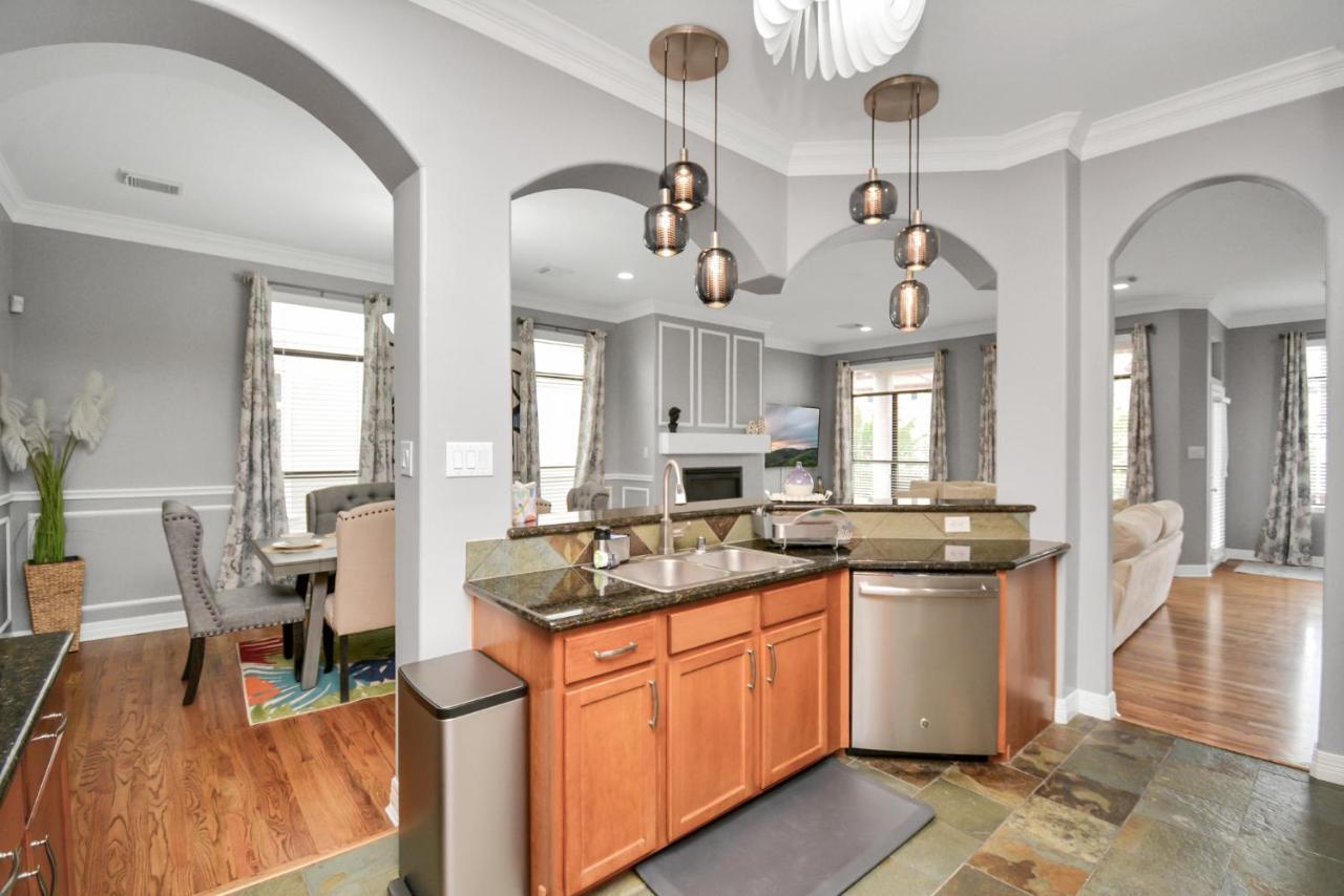 3Br 3Ba Upscale Luxury Home In The Heights Houston Exterior photo